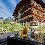 شقة فندقية Bergland 4*