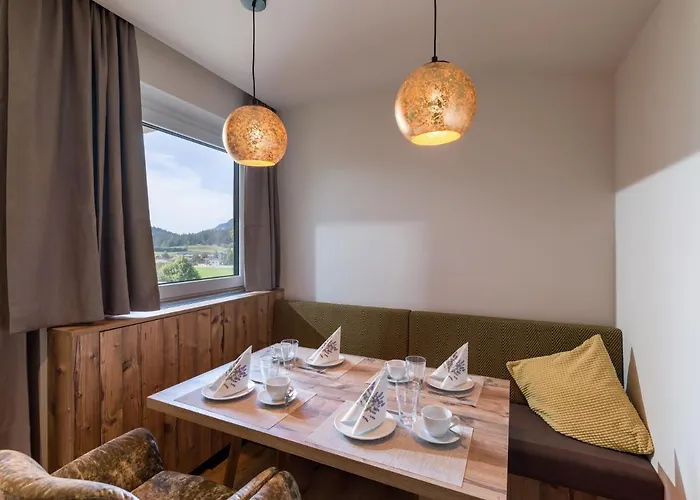 Ξενοδοχείο με διαμερίσματα Bergland 4*