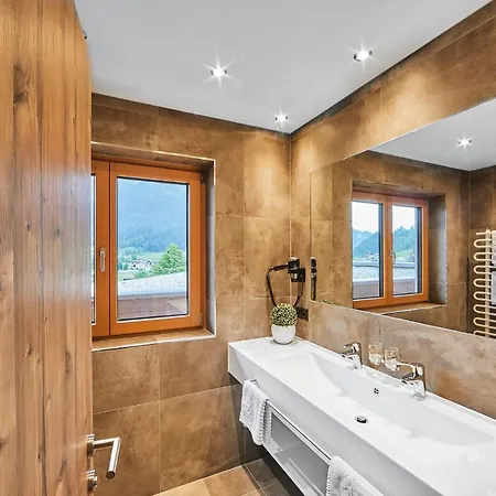 Bergland 4* Söll