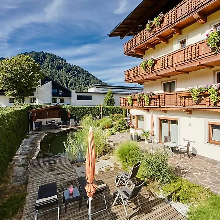 Bergland Apartmanhotel Söll